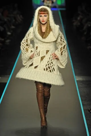Look 18